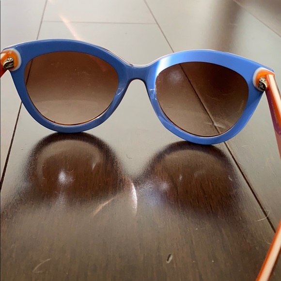 DOLCE&GABBBANA Sunglasses - Picture 5 of 5